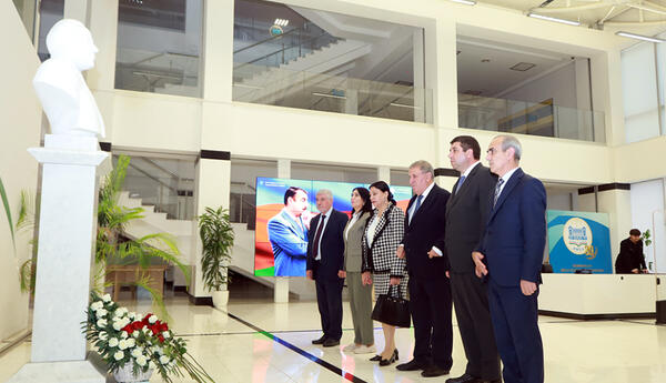 YAP-ın VIII Qurultayında Azərbaycan Prezidentinin nitqi və qarşıda duran vəzifələr <span class="red">- AMEA-da konfrans</span>