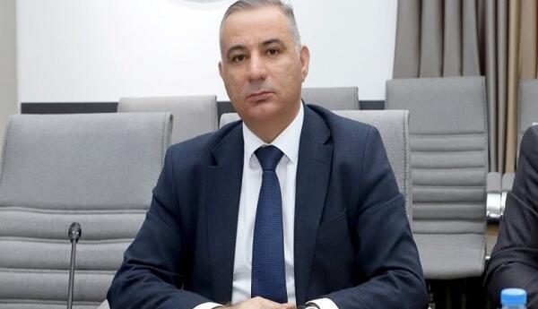 "Məktəblərdə vahid geyim forması sosial bərabərliyə xidmət edir"