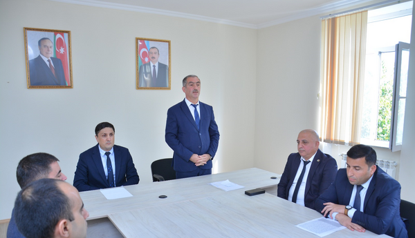 YAP Salyan rayon təşkilatının Statistika İdarəsi ərazi partiya təşkilatında partiya fəalları ilə görüş keçirilib <span class="red">- FOTO</span>