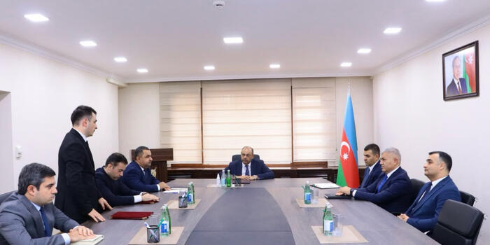 Hakim vəzifələrinə təyin olunmuş prokurorluq əməkdaşlarına fəxri fərmanlar təqdim edilib