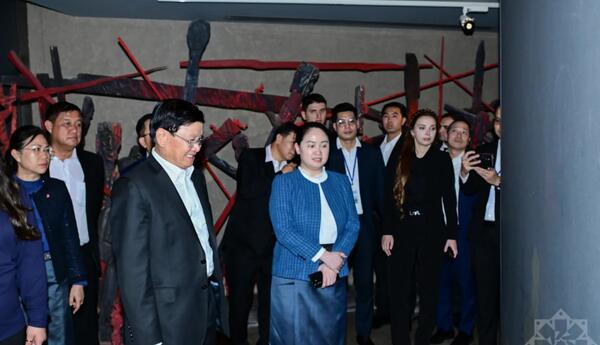 Laos Prezidenti "Yanardağ" Dövlət Tarix-Mədəniyyət və Təbiət Qoruğunu ziyarət edib
