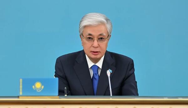 Токаев назвал важным этапом запуск Транскаспийской линии связи