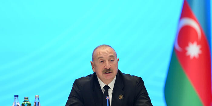 Президент: Мир по-прежнему хрупок, его следует защищать и укреплять