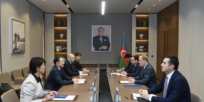 Ceyhun Bayramov AQEM-in Baş katibi ilə VII Sammitin nəticələrini müzakirə edib