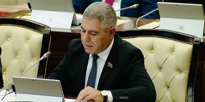 “Bank sektorunda şəffaflığın artırılması üçün yeni mexanizmlər tətbiq olunacaq“ -VÜQAR BAYRAMOV