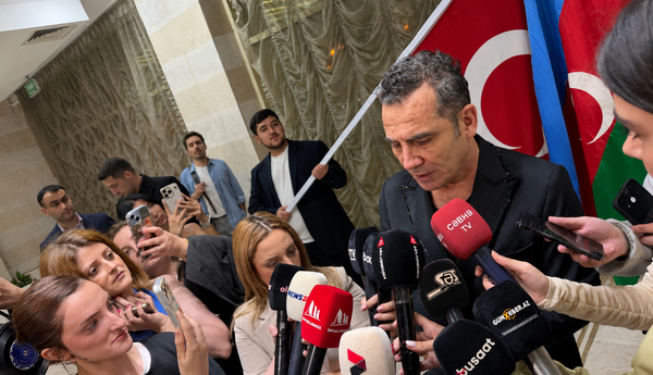 Fərhat Göçərin Heydər Əliyev Sarayında konserti keçirilib