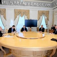 Putin noyabrda ABŞ və Ukrayna ilə danışıqlara hazır olduğunu bildirib