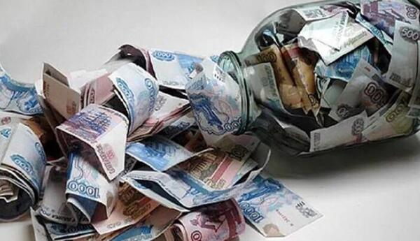 Yığım edən şəxs pulunu manatla saxlamalı, xarici valyutaya çevirməli, yoxsa bankda yerləşdirməlidir? <span class="red">- İQTİSADÇI DANIŞDI</span>