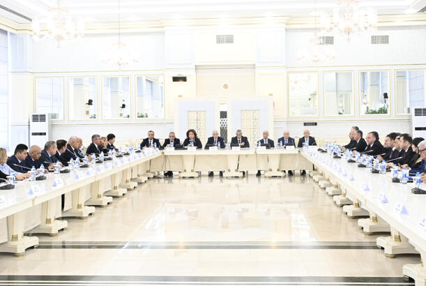 Milli Məclisin Regional məsələlər komitəsinin təşkilatçılığı ilə konfrans keçirilib