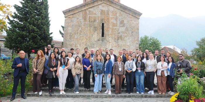 Şəkinin daxili turizm imkanları nümayiş etdirilib - FOTOLAR