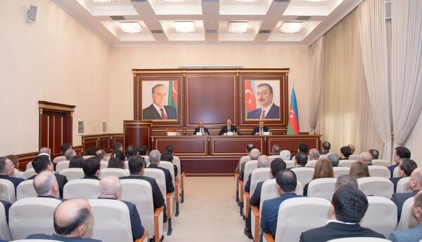 "İri Şəhərlərin Su Təchizatı"nın yeni icraçı direktoru kollektivə təqdim edilib
