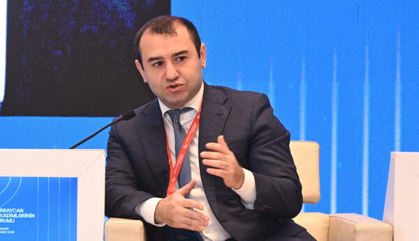“Şuşanın tarixi irsi beynəlxalq səviyyədə tanıdılır” <span class="red">- Fərid Cəfərov </span>