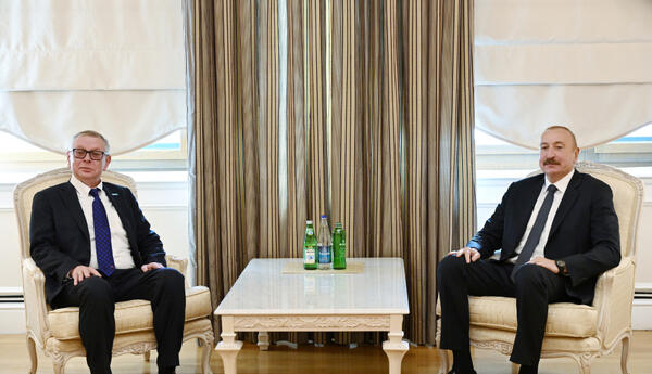 Prezident İlham Əliyev BMT-nin Terrorçuluqla Mübarizə İdarəsinin nümayəndəsi Aleksandr Zuyevi qəbul edib
