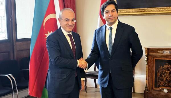 Azərbaycan və Böyük Britaniya arasında iqtisadi tərəfdaşlıq müzakirə edilib