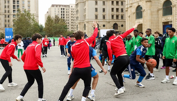 FIFA U-15 dünya çempionatının iştirakçıları üçün əyləncəli festival təşkil olunub