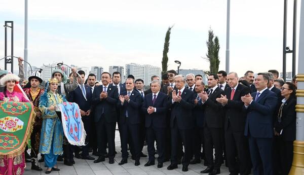 Ceyhun Bayramov Türk Dövlətləri Sivilizasiya Parkının açılışında iştirak edib
