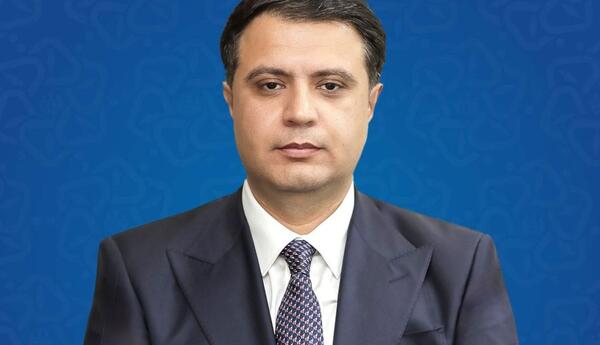 Maliyyə nazirinə yeni müavin təyin olunub
